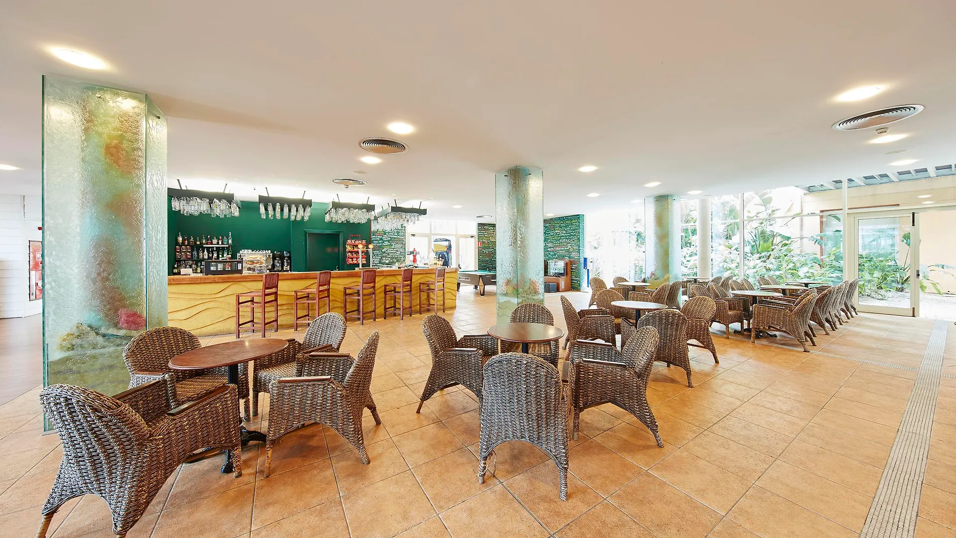 Portaventura Hotel Caribe - Includes Unlimited Access To Portaventura Park & 1 Access To Ferrari Land 萨洛